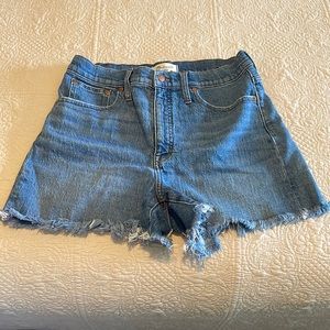 MADEWELL: High-Rise Denim Shorts⭐️💙
